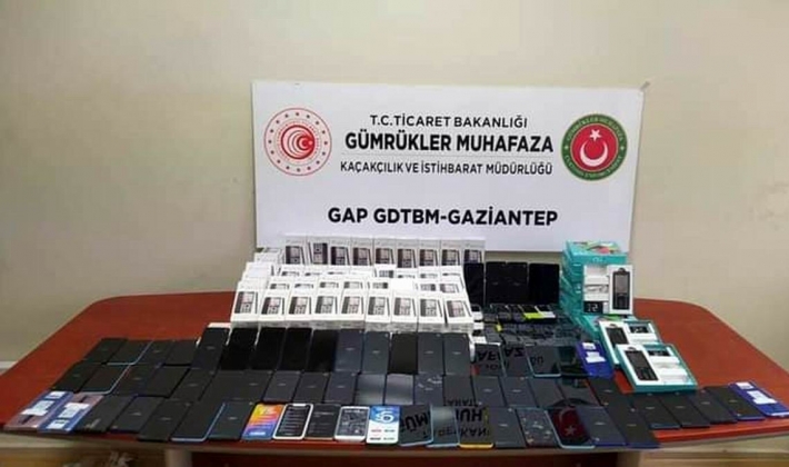 214 adet kaçak cep telefonu yakalandı