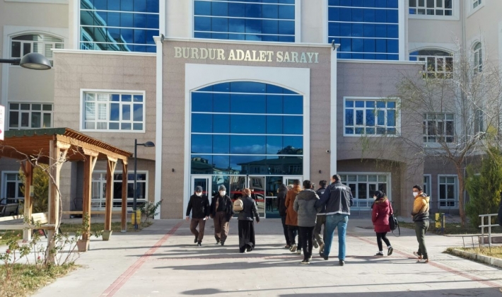 Burdur’da 1 milyon 300 bin TL değerinde esrar ele geçirildi