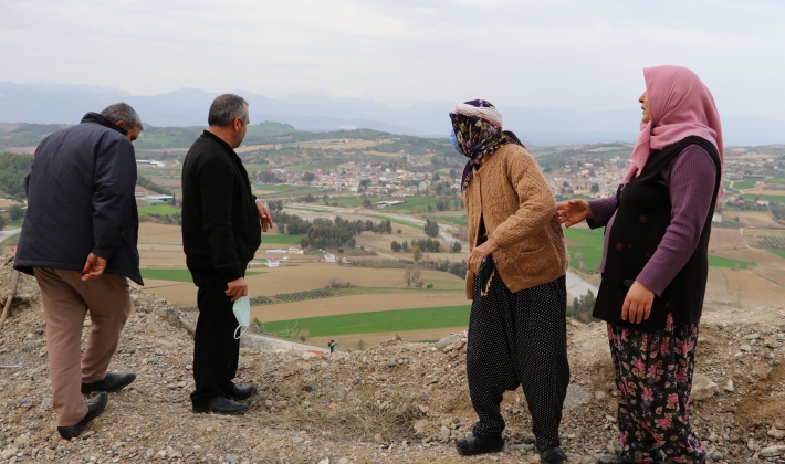 Yasak aşk cinayetine kurban giden evlatlarının cesedini aradılar