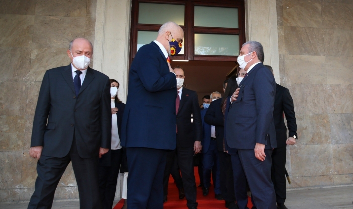 TBMM Başkanı Şentop, Arnavutluk Başbakanı Rama ile görüştü