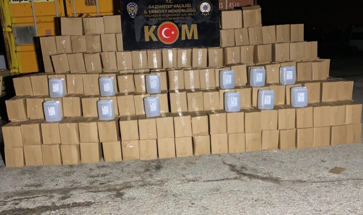 Gaziantep'te gümrük kaçağı 2 bin 587 paket sigara ele geçirildi