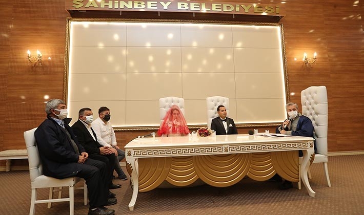 Türkiye'nin en fazla nikah kıyan belediyesi şahinbey belediyesi