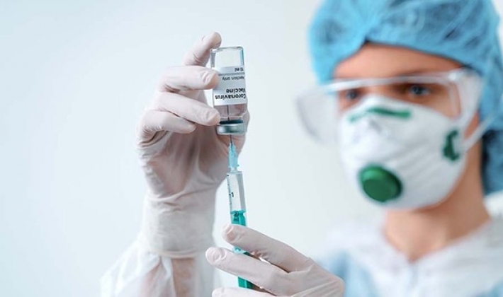 Japonya'da Covid-19 aşısı 5 kişide daha yan etki gösterdi