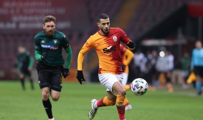 Galatasaray Belhanda'yı kadro dışı bırakabilir