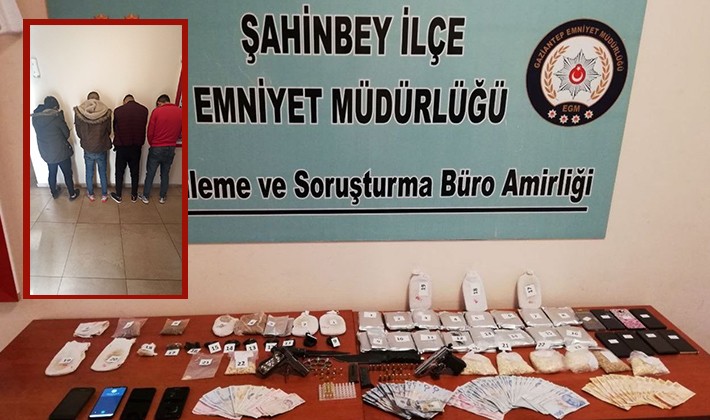 Gaziantep’te 4 kilo 704 gram uyuşturucu ele geçirildi