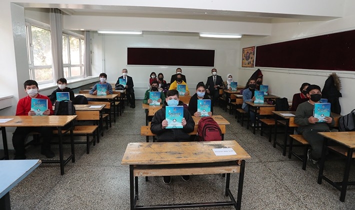 Şahinbey belediyesi'nin eğitime desteği sürüyor