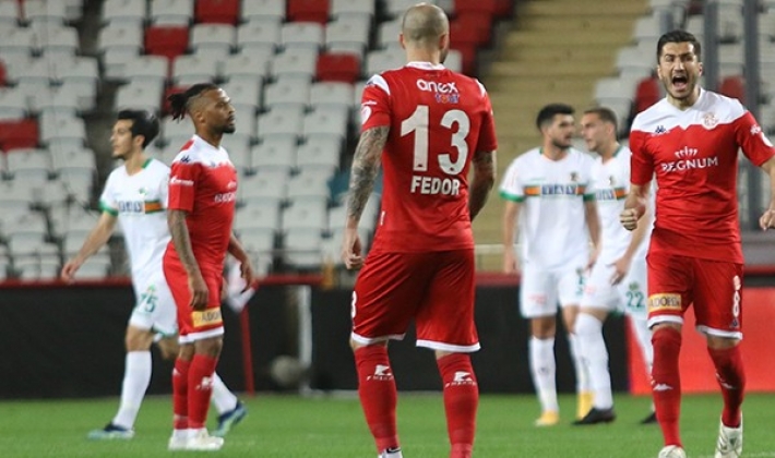 FT Antalyaspor, Ziraat Türkiye Kupası'nda finale yükseldi
