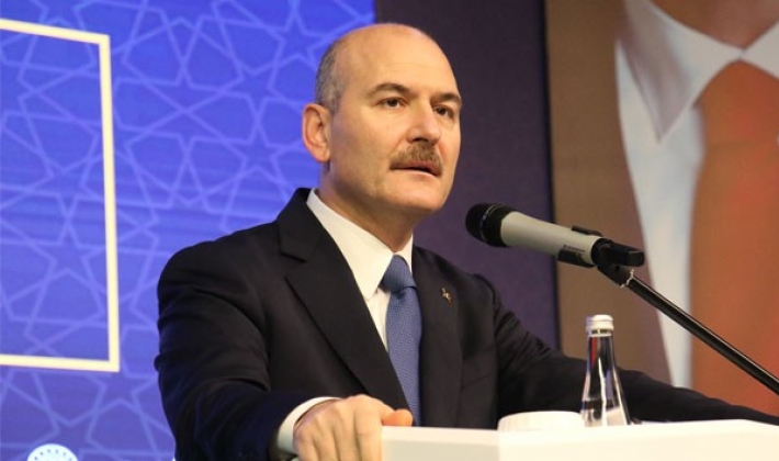 Bakan Soylu: ‘Yunanistan göçmenleri kelepçeyle ölüme attı'