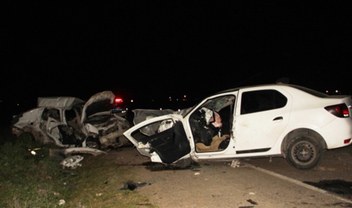 Şanlıurfa'da feci kaza: 5 ölü, 1 yaralı