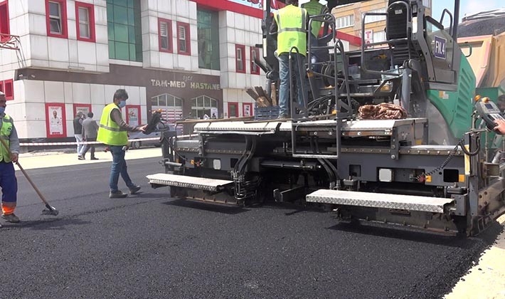 İNÖNÜ CADDESİ’NDEKİ ALTYAPI-ÜSTYAPI ÇALIŞMALARINA VATANDAŞTAN TAM NOT!