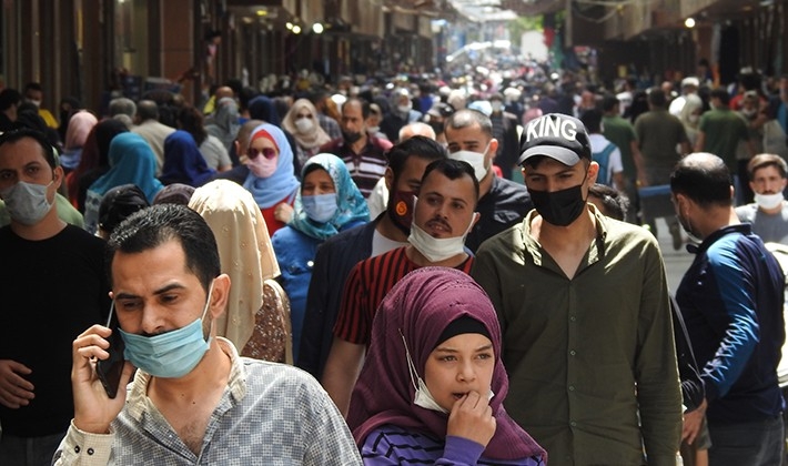 Gaziantep’te yasak öncesi korkutan görüntü