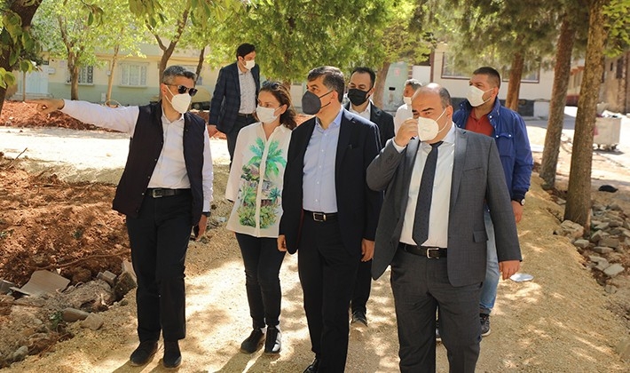 Başkan Fadıloğlu, Kemal Bağcı parkında yapılan çalışmaları inceledi