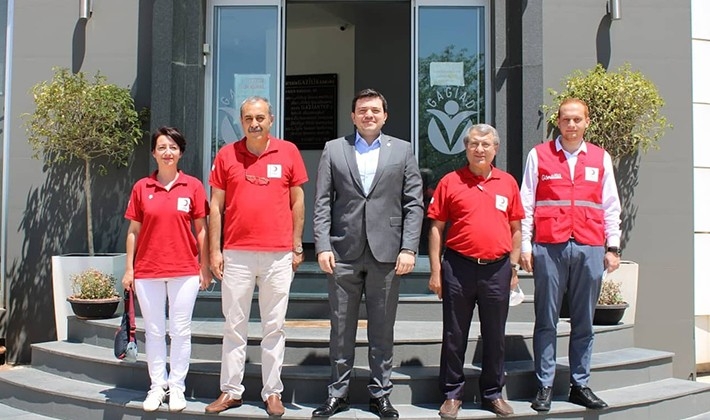 Kızılay'dan GAGİAD'a teşekkür plaketi