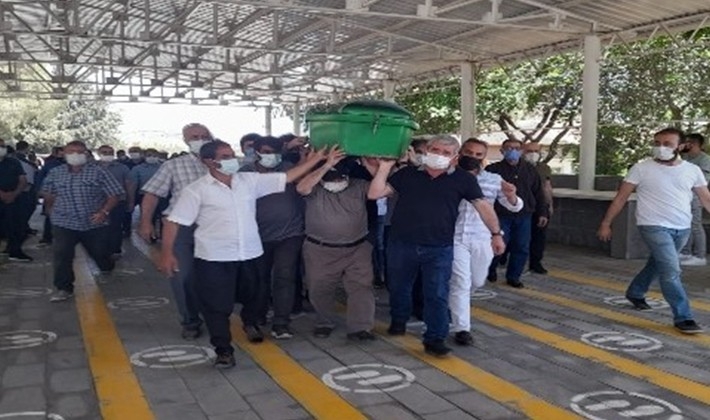 Feci kazada ölenlerden üçü Gaziantep'te defnedildi