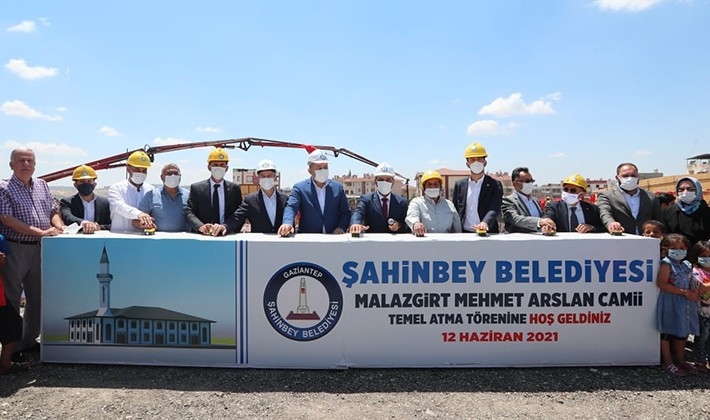 Şahinbey'de Malazgirt Camii'nin temeli atıldı