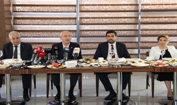 GGC Başkanı İbrahim Ay'dan Kılıçdaroğlu'na yerel basın dosyası