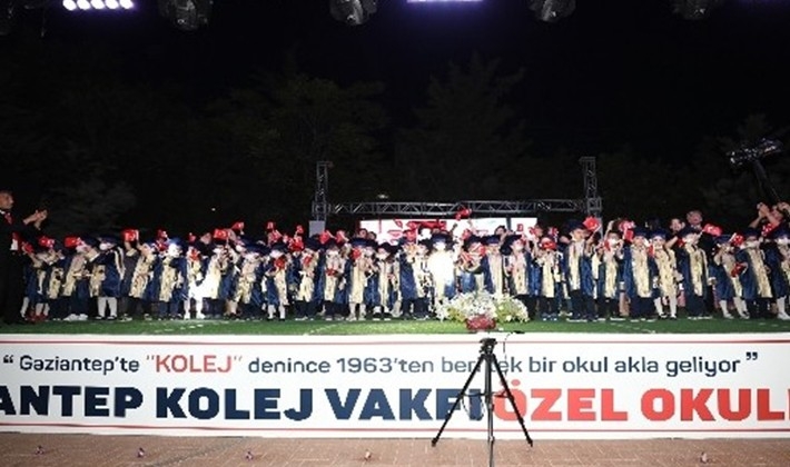 Gaziantep Kolej Vakfı'nda miniklerin kep heyecanı