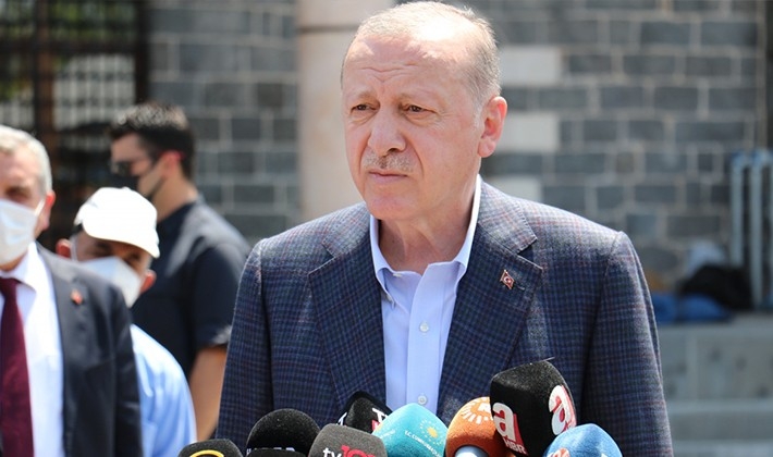 Cumhurbaşkanı Erdoğan'dan tatil açıklaması