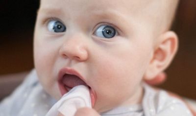 Bebeklerde diş bakımı 6 aylıkken başlamalı